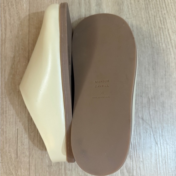 Mansur Gavriel Cream Leather Clogs Mules Size 36 Made in Portugal - Picture 5 of 5
